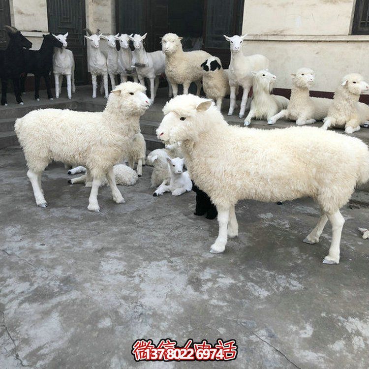 精美仿真動(dòng)物裝飾雕塑，美化景區(qū)游樂場